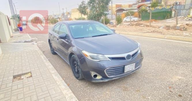 تويوتا أفالون